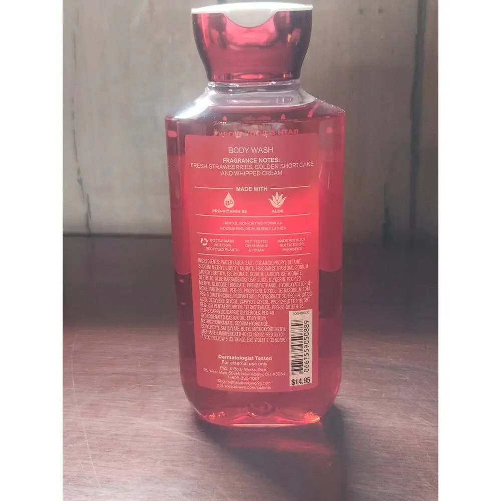 Bath & Body Works Strawberry Pound Cake Body Wash 10oz New